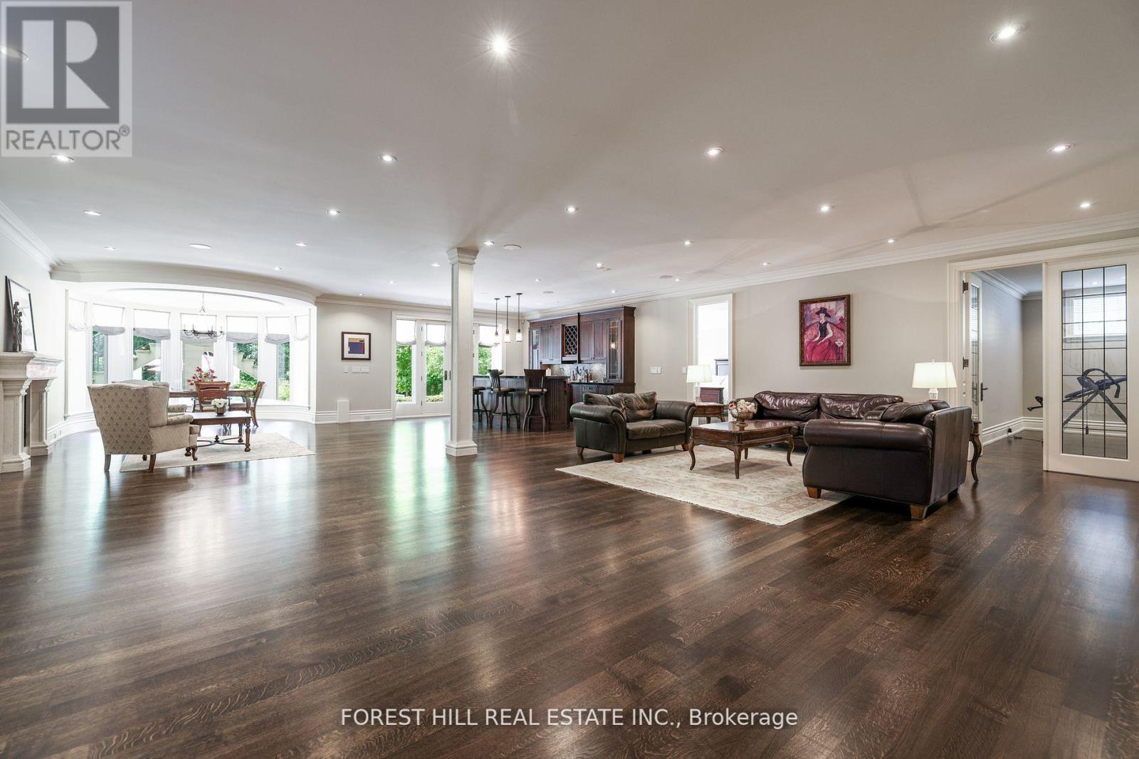 101 Forest Heights Boulevard, Toronto, Ontario  M2L 2K7 - Photo 35 - C12158346