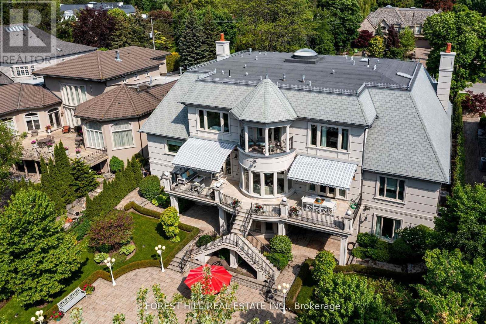 101 Forest Heights Boulevard, Toronto (St. Andrew-Windfields), Ontario  M2L 2K7 - Photo 4 - C12158346