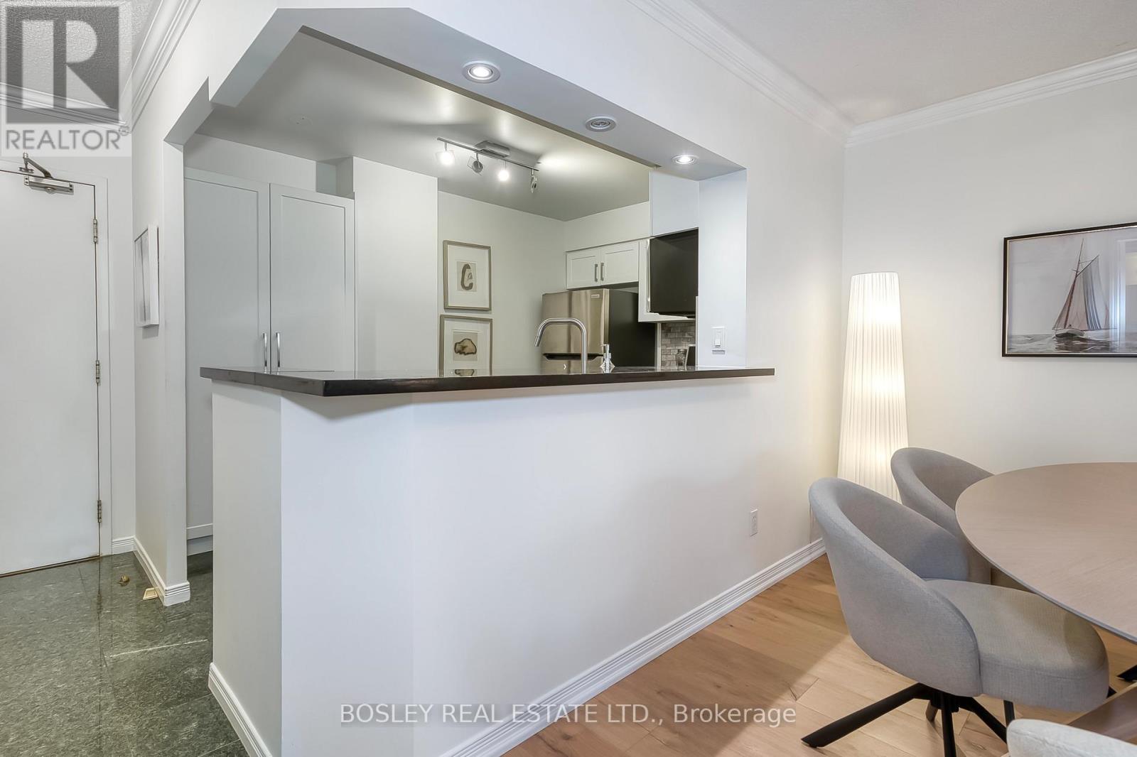 203 - 51 Harrison Garden Boulevard, Toronto, Ontario  M2N 7G4 - Photo 7 - C12158353