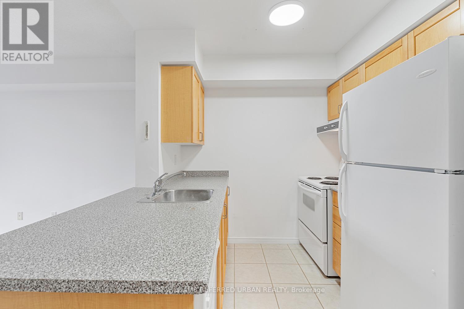 1002 - 155 Beecroft Road, Toronto (Lansing-Westgate), Ontario  M2N 7C6 - Photo 6 - C12158395