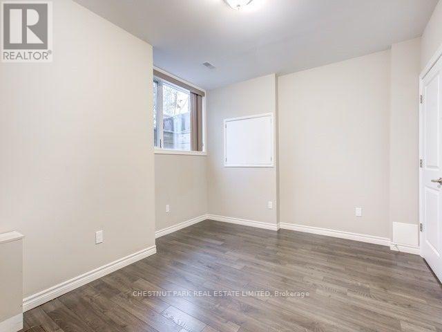 B - 30 Follis Avenue, Toronto, Ontario  M6G 1S3 - Photo 11 - C12158414