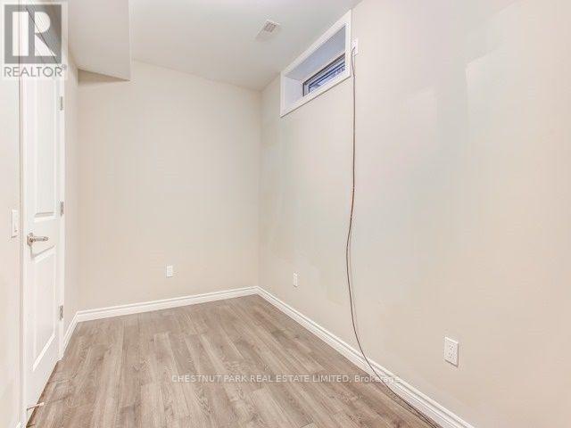 B - 30 Follis Avenue, Toronto, Ontario  M6G 1S3 - Photo 14 - C12158414