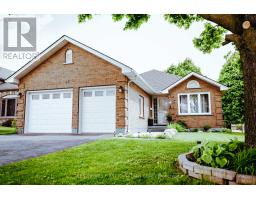 38 ST MICHAELS STREET, Norfolk, Ontario