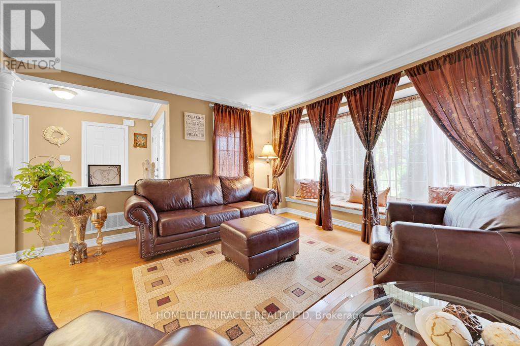6 Mackellar Court, Ajax, Ontario  L1T 0G2 - Photo 15 - E12158326