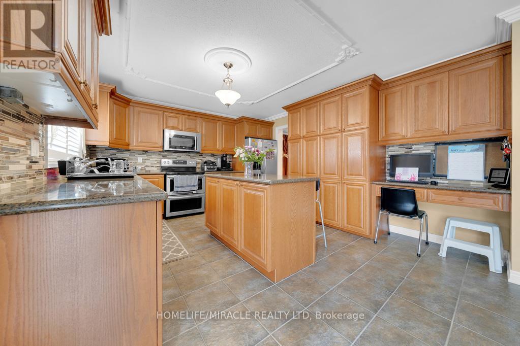 6 Mackellar Court, Ajax, Ontario  L1T 0G2 - Photo 22 - E12158326