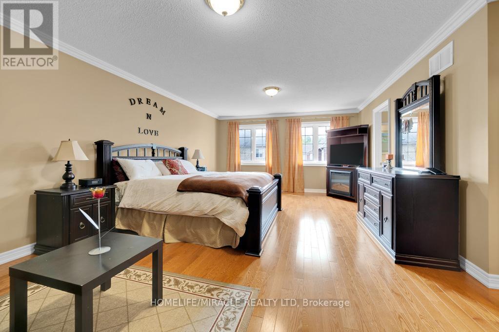 6 Mackellar Court, Ajax, Ontario  L1T 0G2 - Photo 31 - E12158326