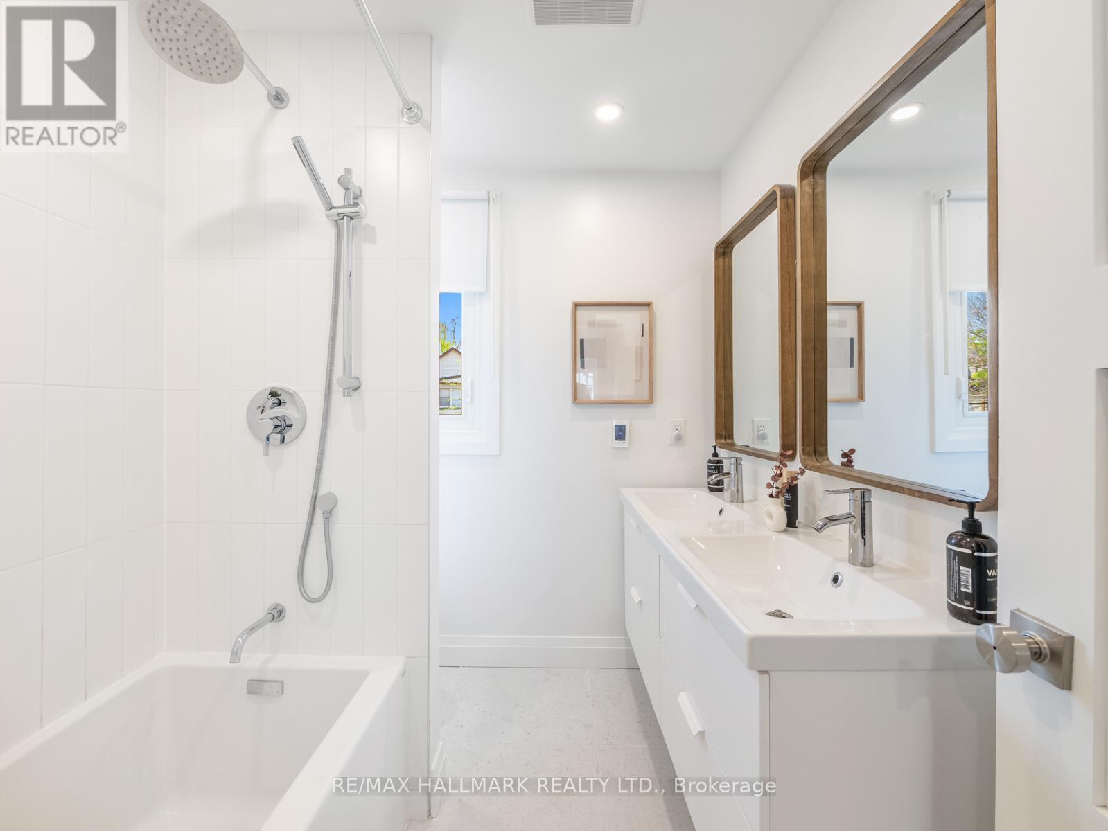 311 Scarborough Road, Toronto, Ontario  M4E 3M9 - Photo 27 - E12158396