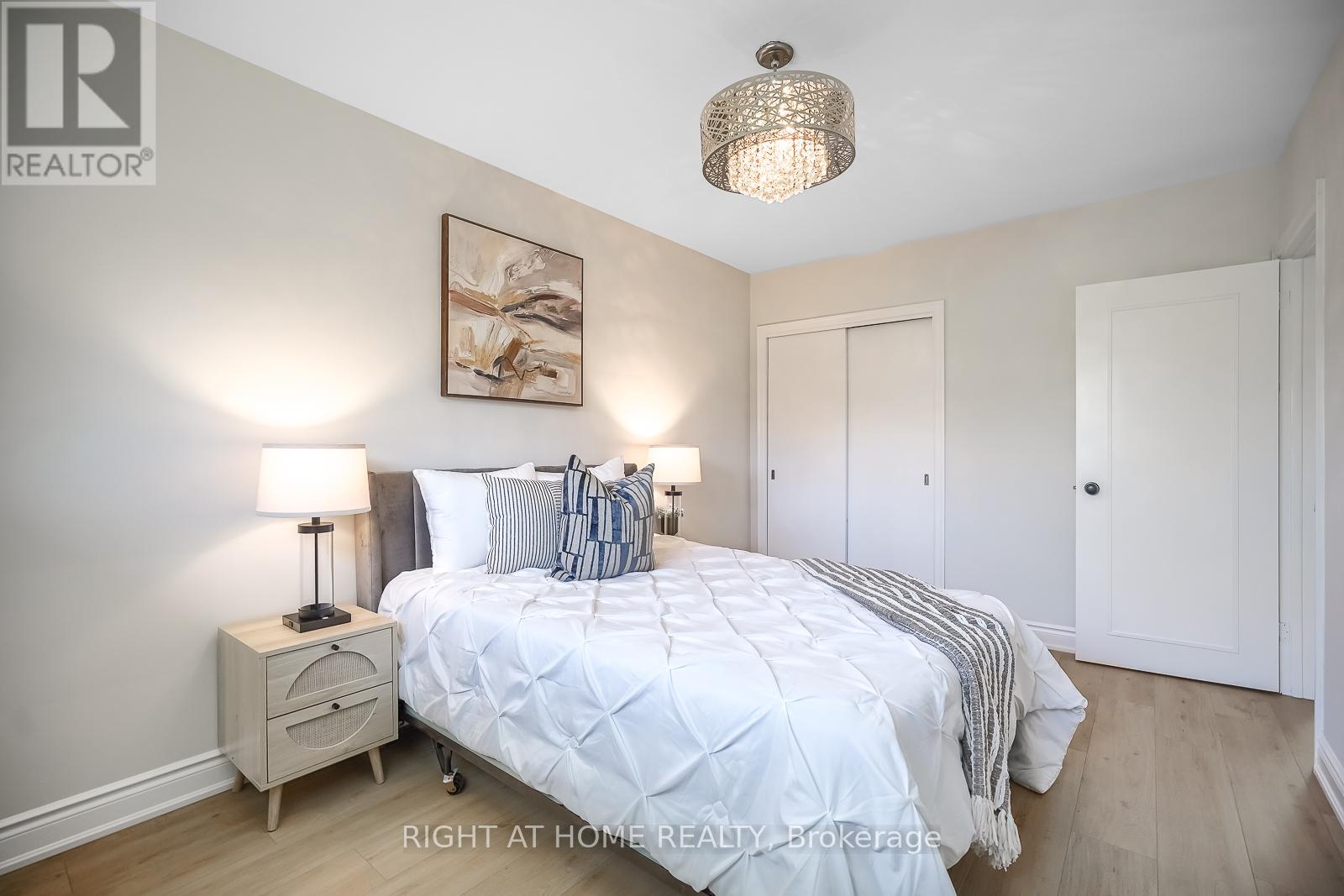 14 Amulet Street, Toronto, Ontario  M1T 2E4 - Photo 20 - E12158408