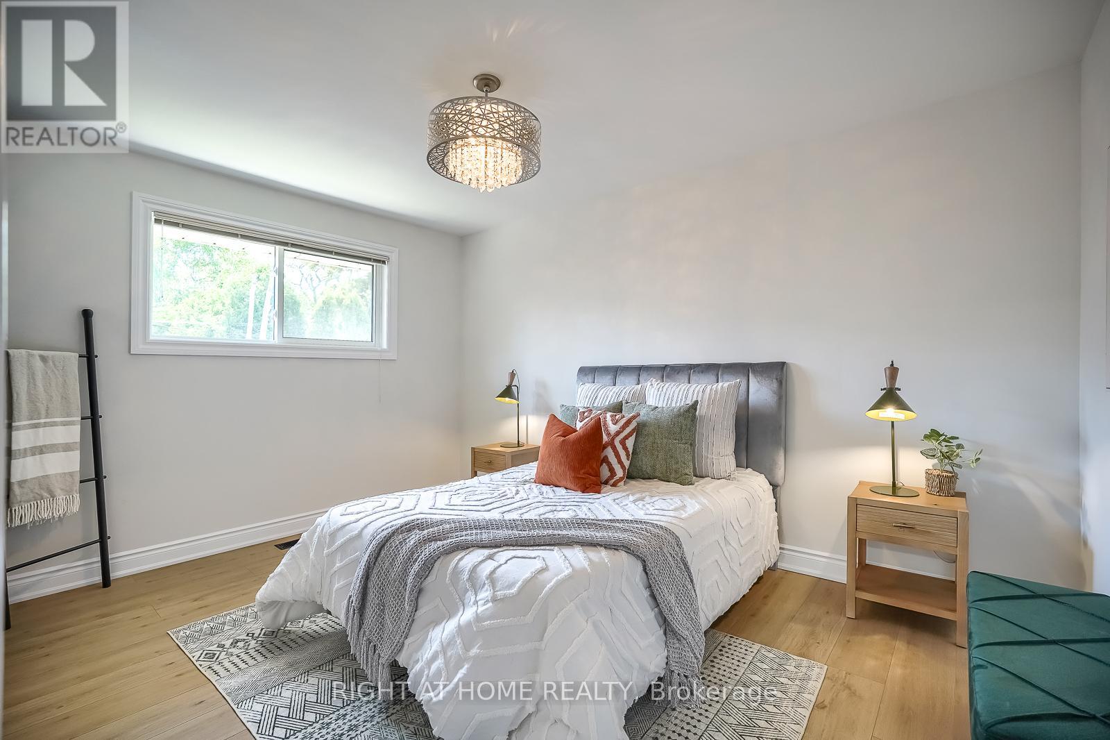 14 Amulet Street, Toronto, Ontario  M1T 2E4 - Photo 21 - E12158408