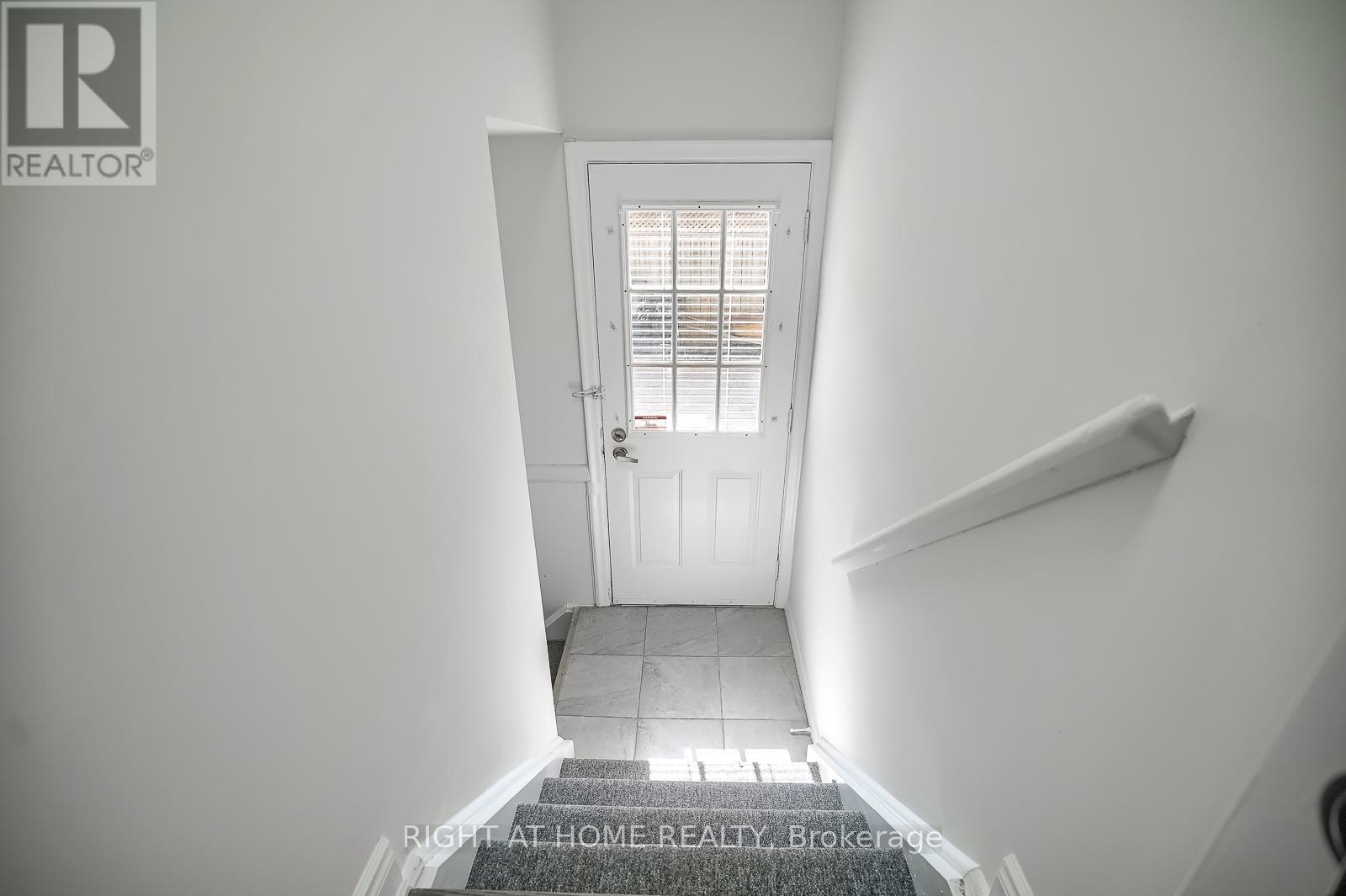 14 Amulet Street, Toronto, Ontario  M1T 2E4 - Photo 25 - E12158408