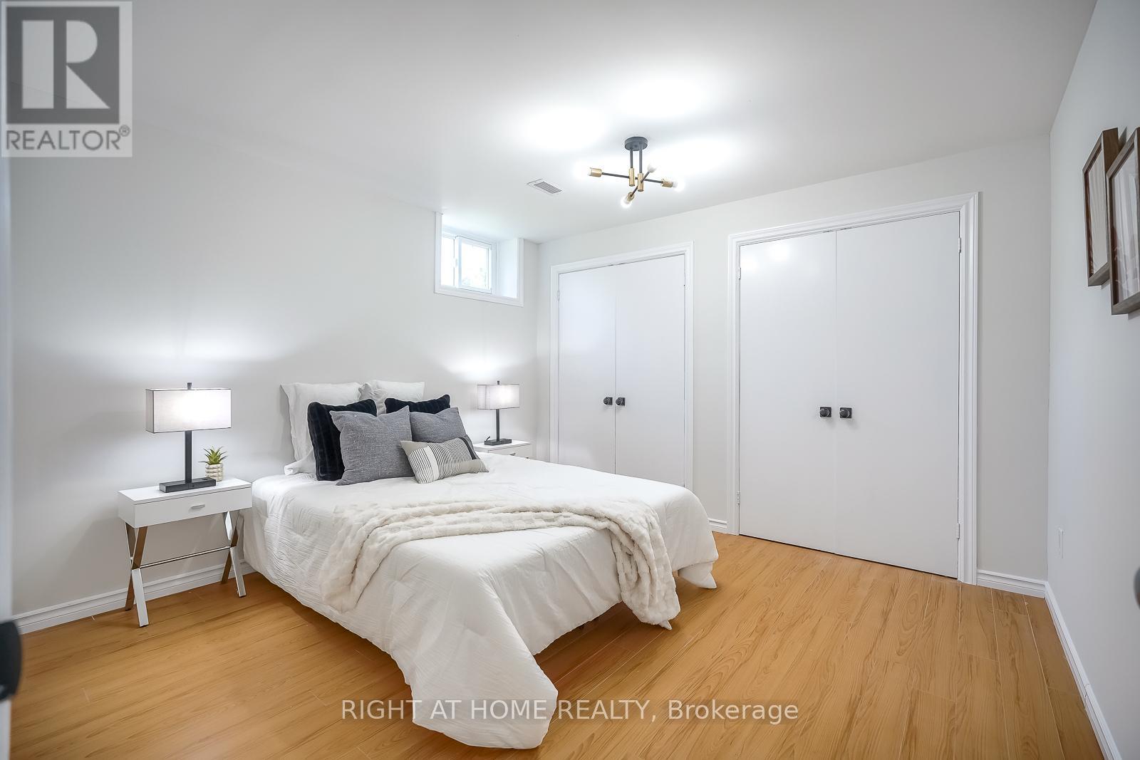 14 Amulet Street, Toronto, Ontario  M1T 2E4 - Photo 33 - E12158408
