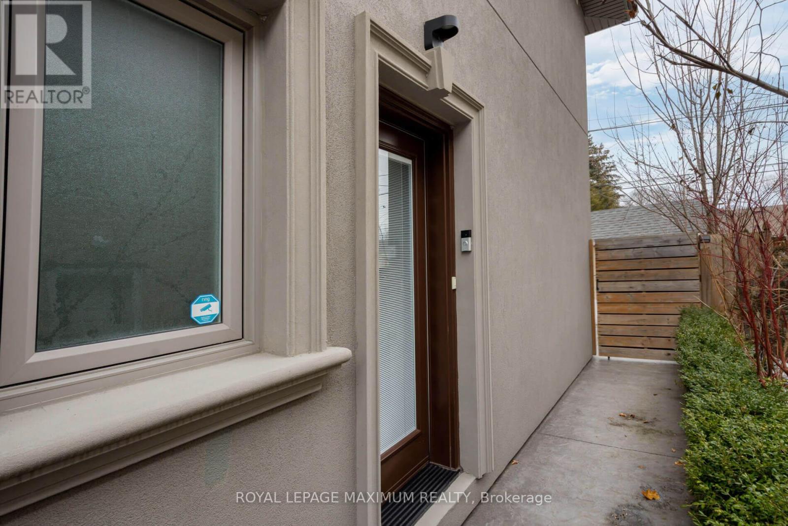 55 Ashmount Crescent, Toronto, Ontario  M9R 1C9 - Photo 31 - W12043927