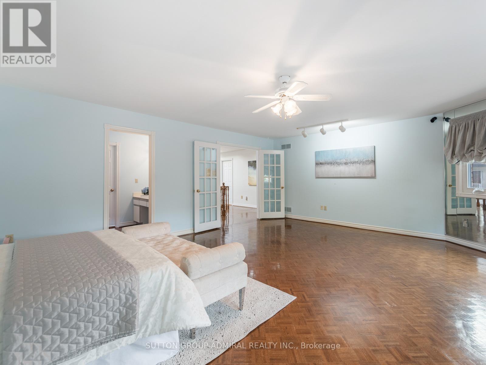 582 Spring Gate Boulevard, Vaughan, Ontario  L4J 5B8 - Photo 18 - N12158299