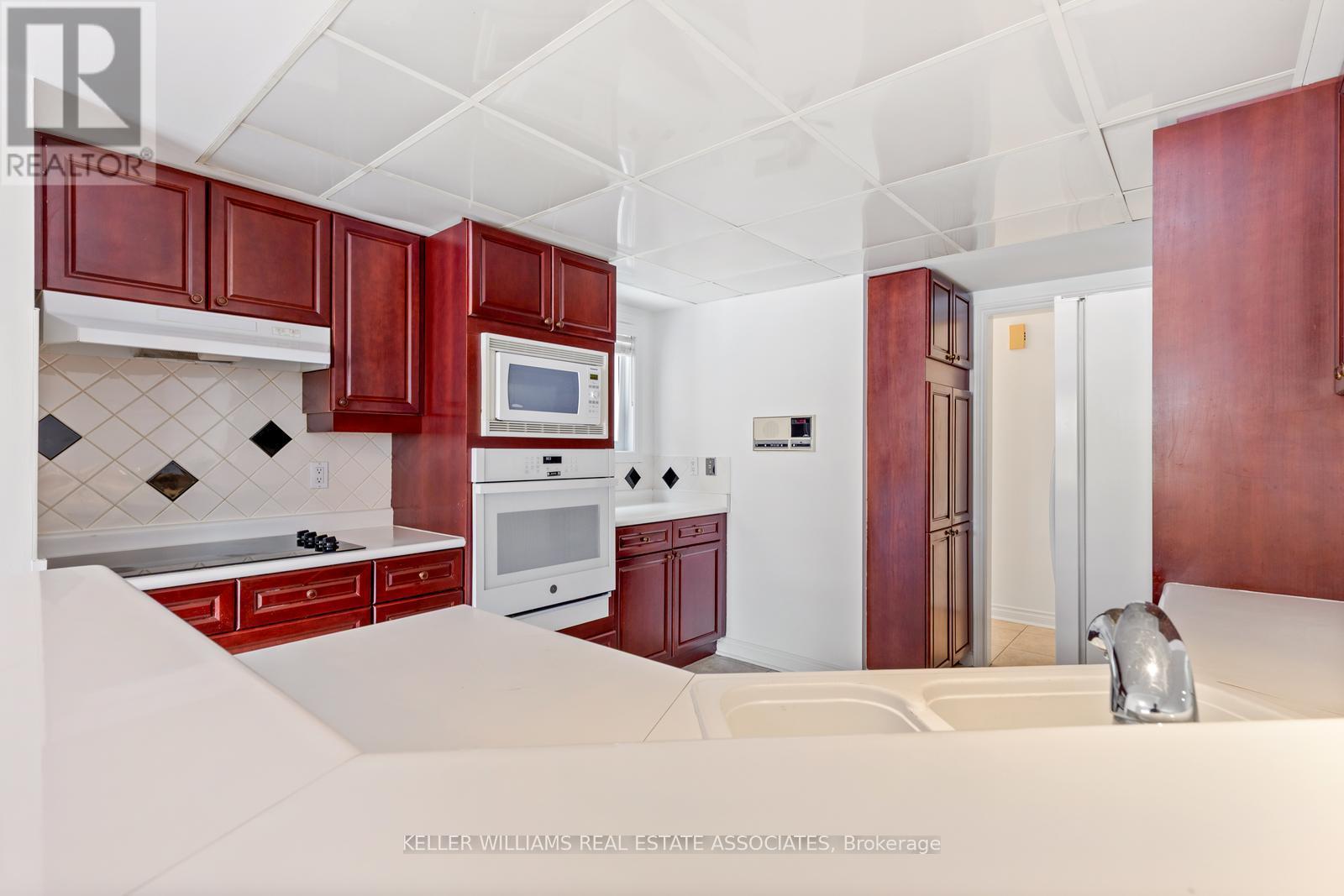 60 - 5480 Glen Erin Drive, Mississauga (Central Erin Mills), Ontario  L5M 5R3 - Photo 17 - W12141810