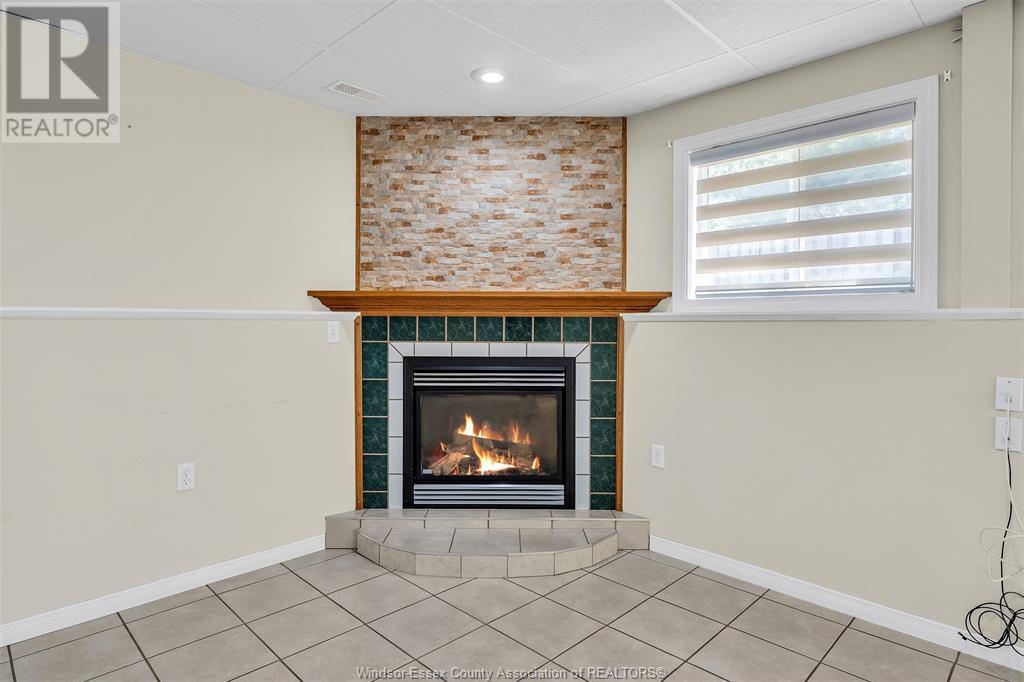 345 Jolly Avenue, Lasalle, Ontario  N9J 3T2 - Photo 30 - 25012444