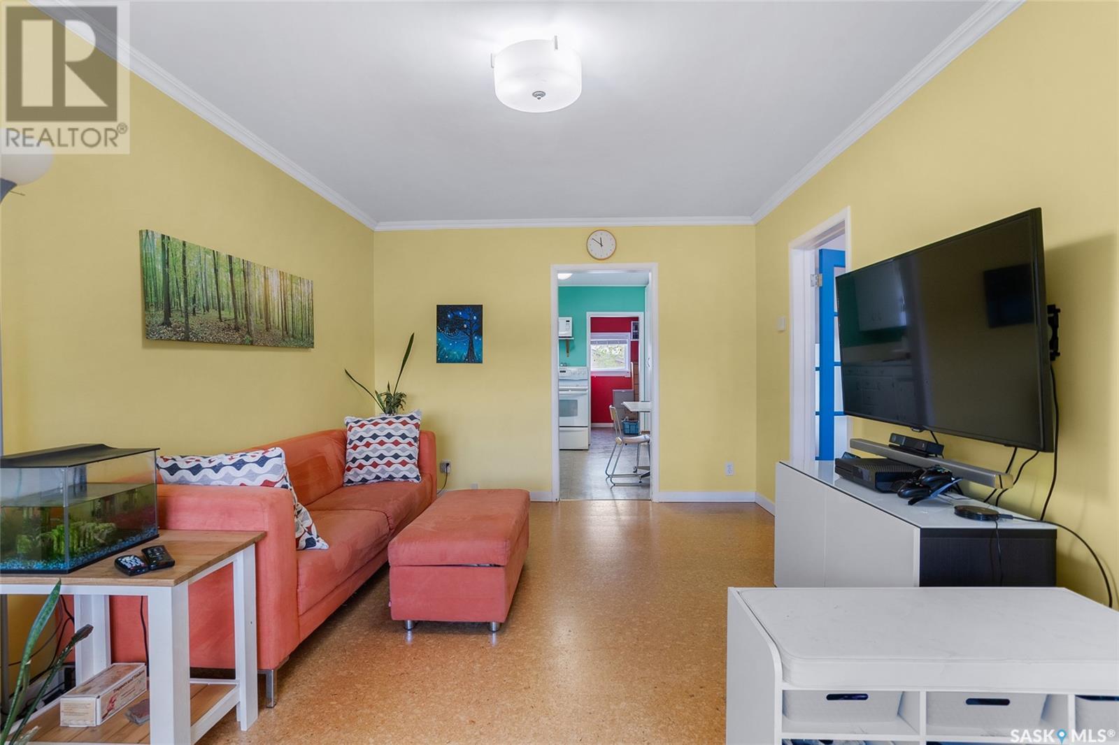 Property at 2515 McPherson AVENUE image 4