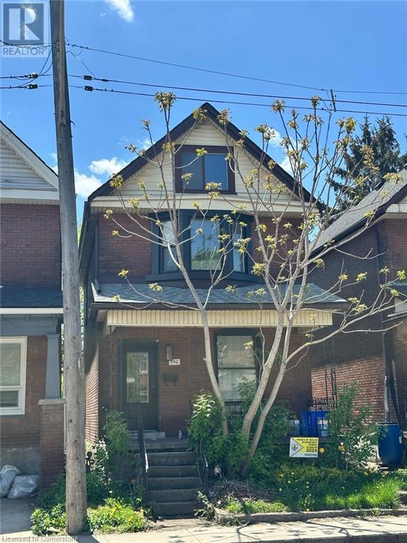 750 Cannon Street E, Hamilton, Ontario  L8L 2G9 - Photo 1 - 40730007