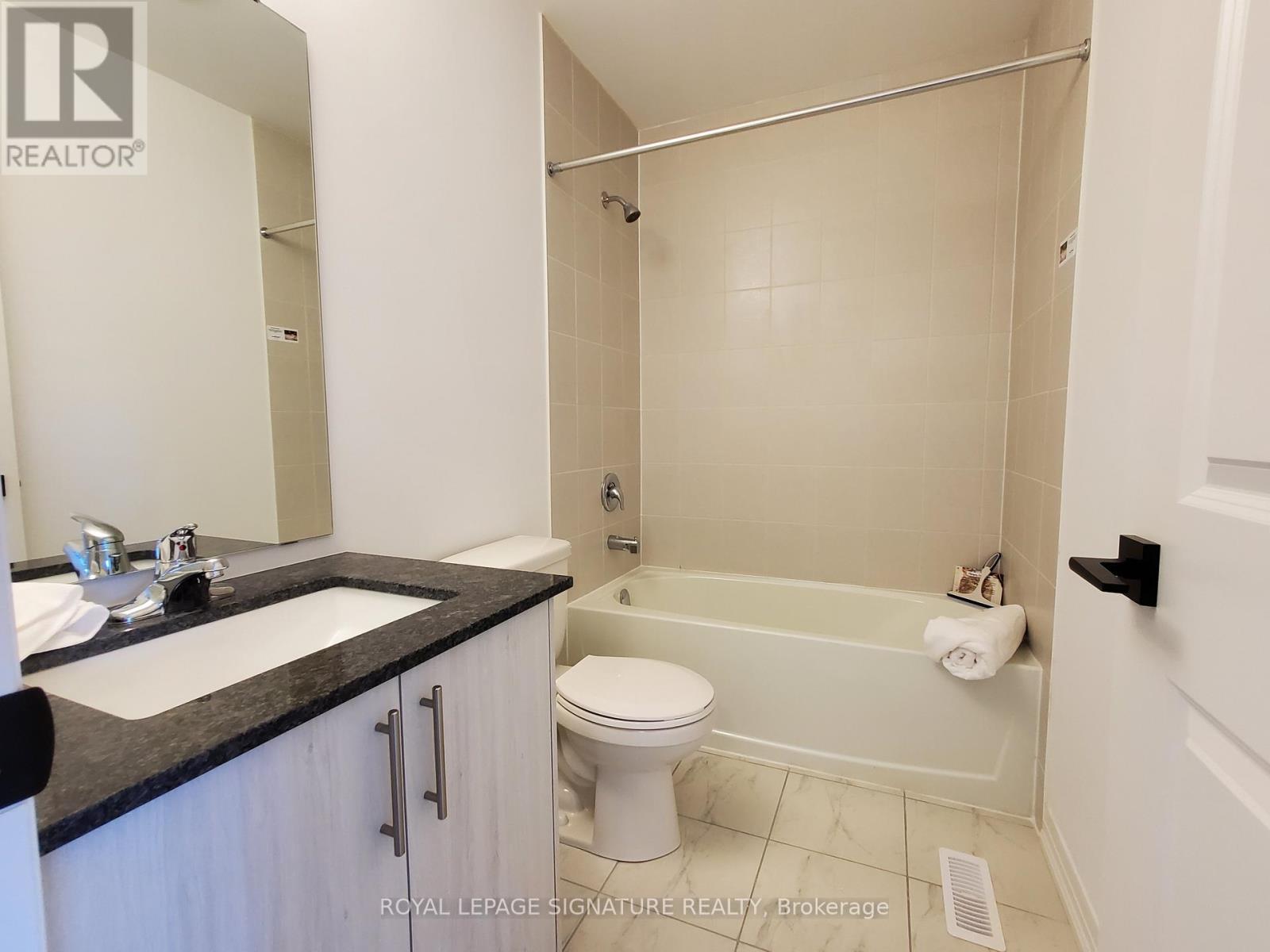 13 Fairlane Avenue, Barrie, Ontario  L9J 0N1 - Photo 16 - S12158404