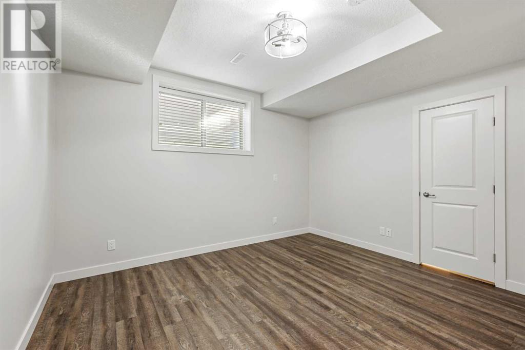 87 Cranbrook Way Se, Calgary, Alberta  T3M 2C3 - Photo 33 - A2220595