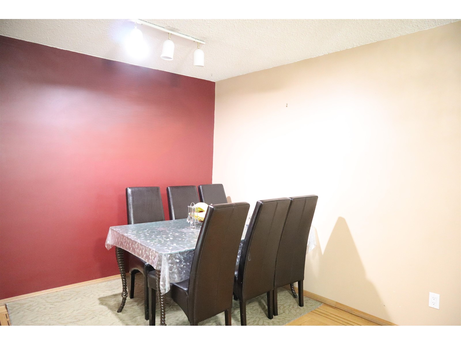 12533 99a Avenue, Surrey, British Columbia  V3V 2R6 - Photo 9 - R3003914