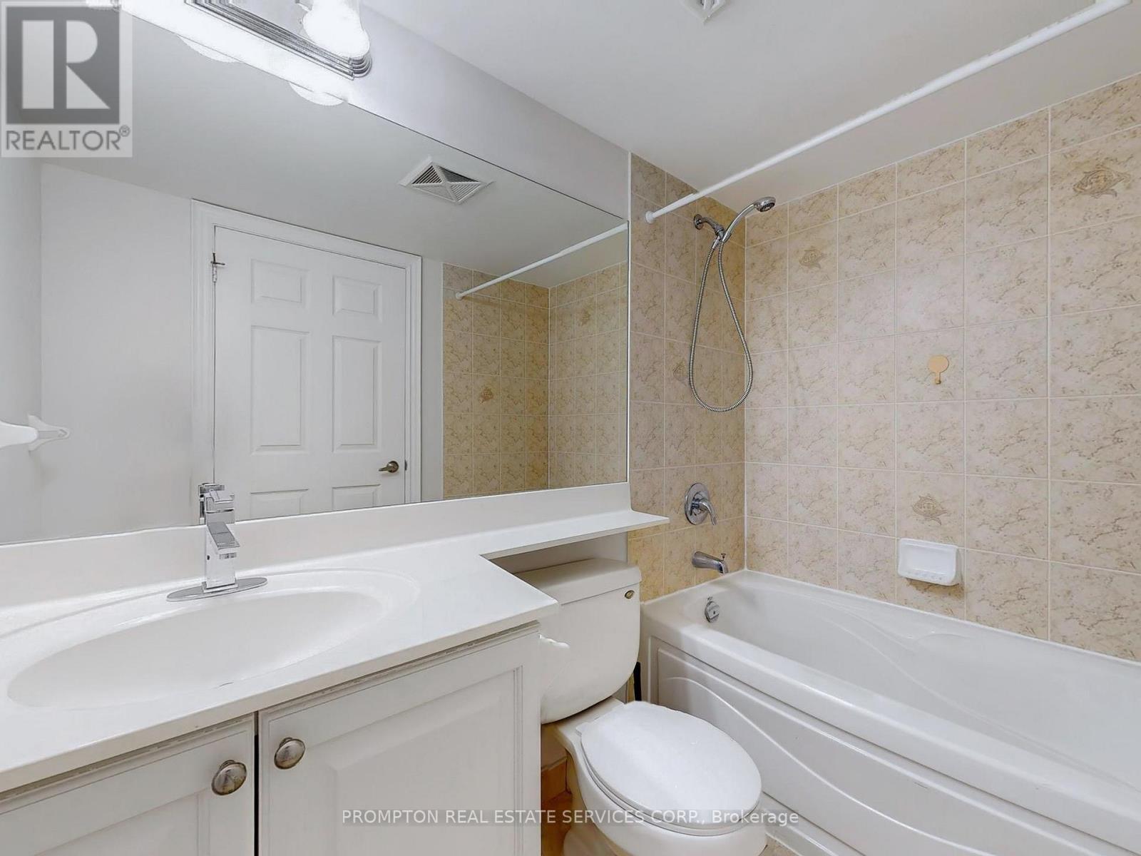 2811 - 15 Greenview Avenue, Toronto, Ontario  M2M 4M7 - Photo 21 - C12156311