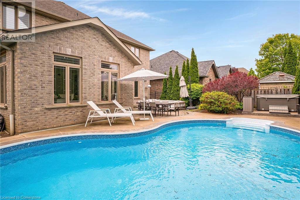 7 Jacob Gingrich Drive, Kitchener, Ontario  N2P 2X8 - Photo 43 - 40699077
