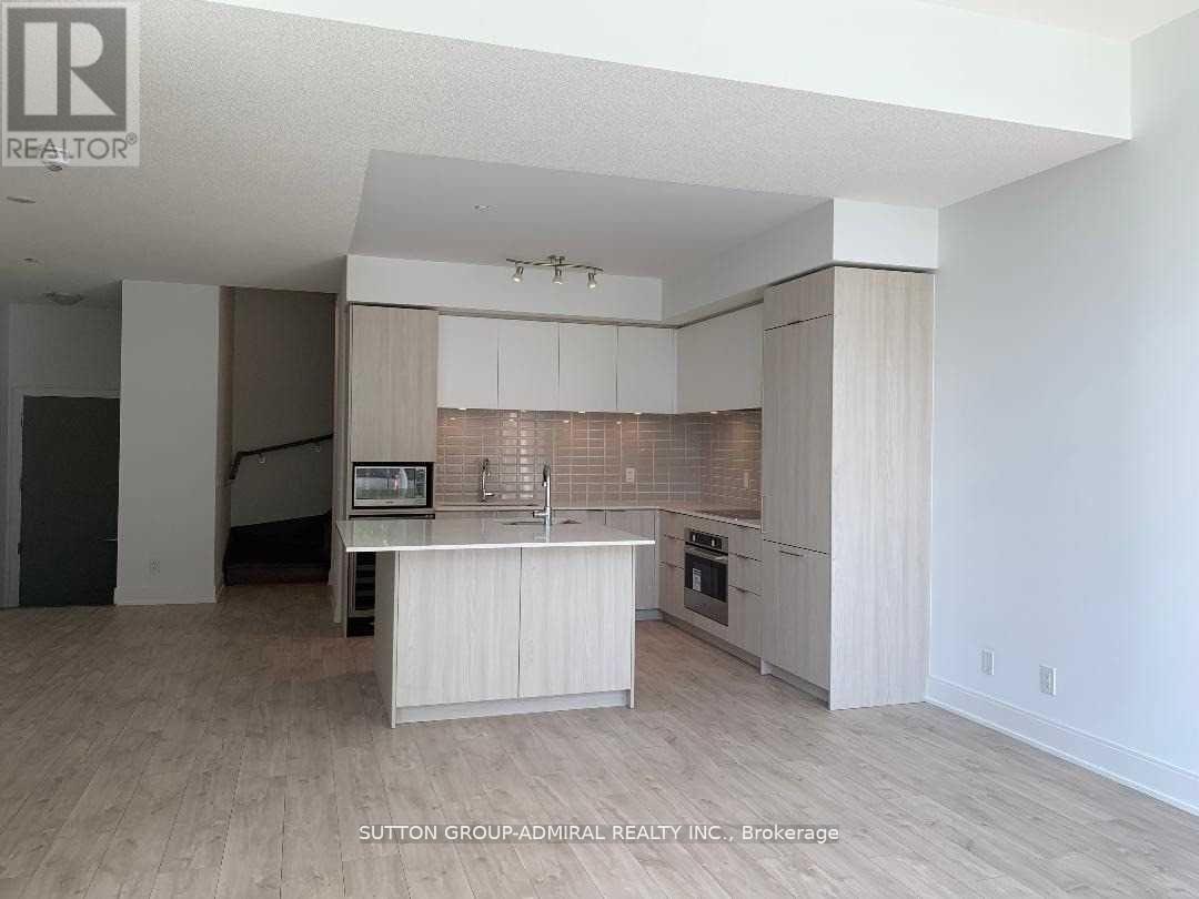 Property at TH107 - 70 ANNIE CRAIG DRIVE image 3