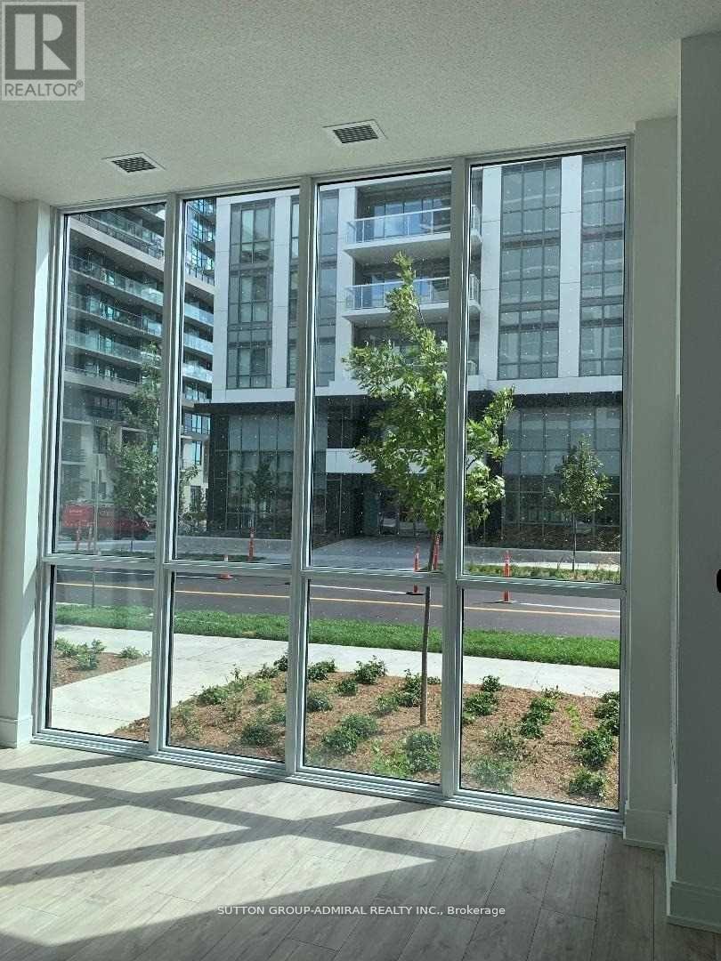 Th107 - 70 Annie Craig Drive, Toronto, Ontario  M8V 0A8 - Photo 6 - W12158266