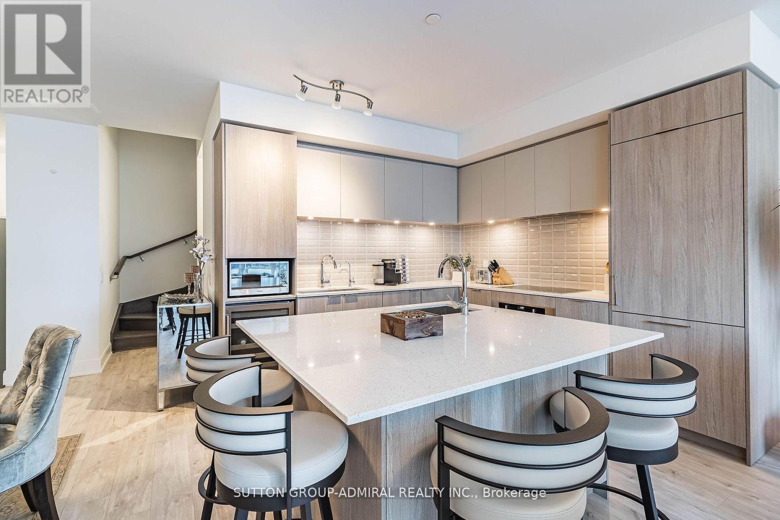 Th107 - 70 Annie Craig Drive, Toronto, Ontario  M8V 0A8 - Photo 8 - W12158266