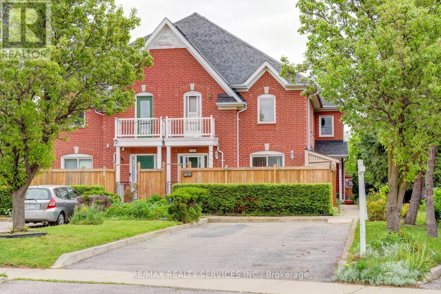 182 Pressed Brick Drive, Brampton, Ontario  L6V 4K6 - Photo 1 - W12158327