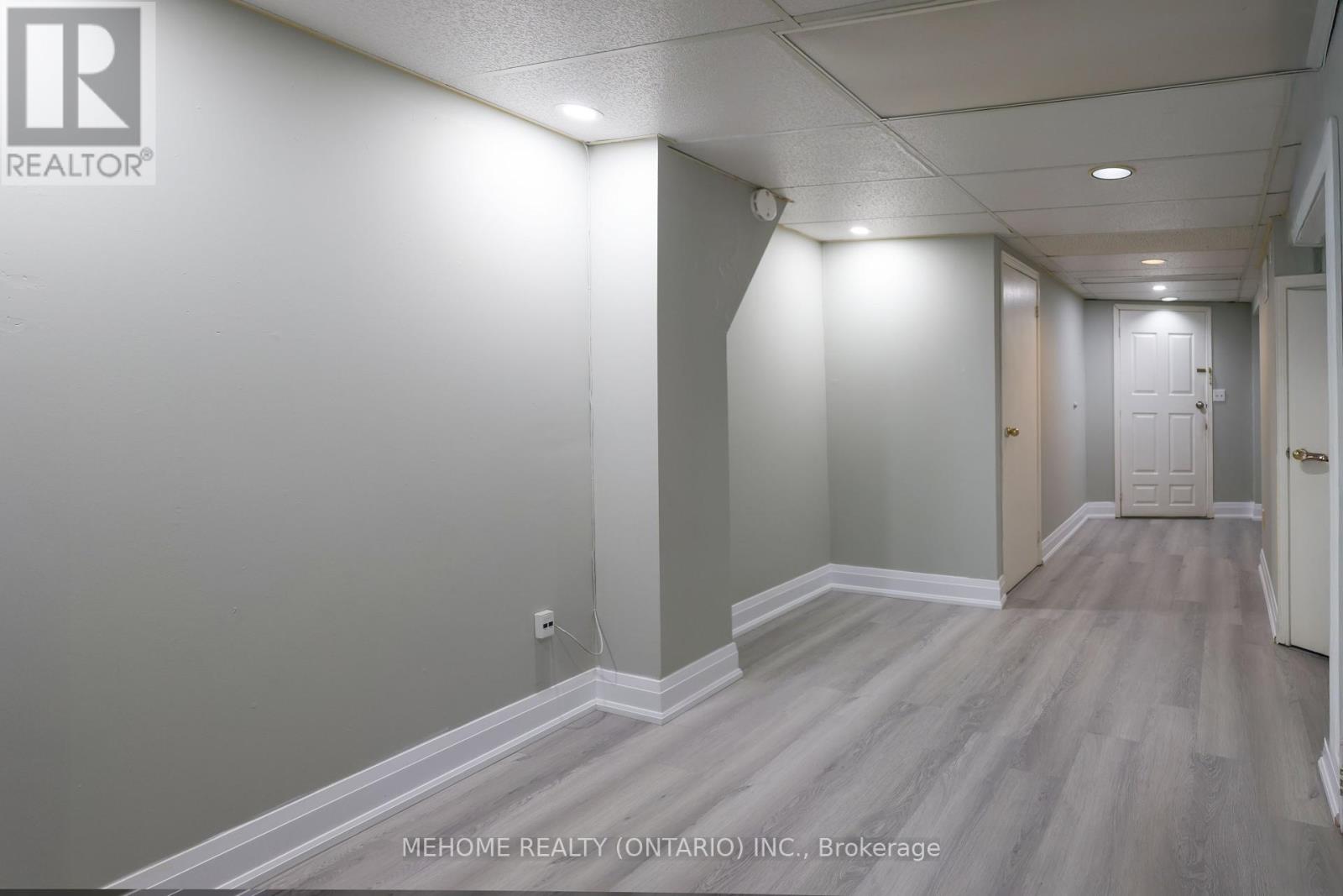 5209 Palomar Crescent, Mississauga (Hurontario), Ontario  L5R 2X2 - Photo 8 - W12158349