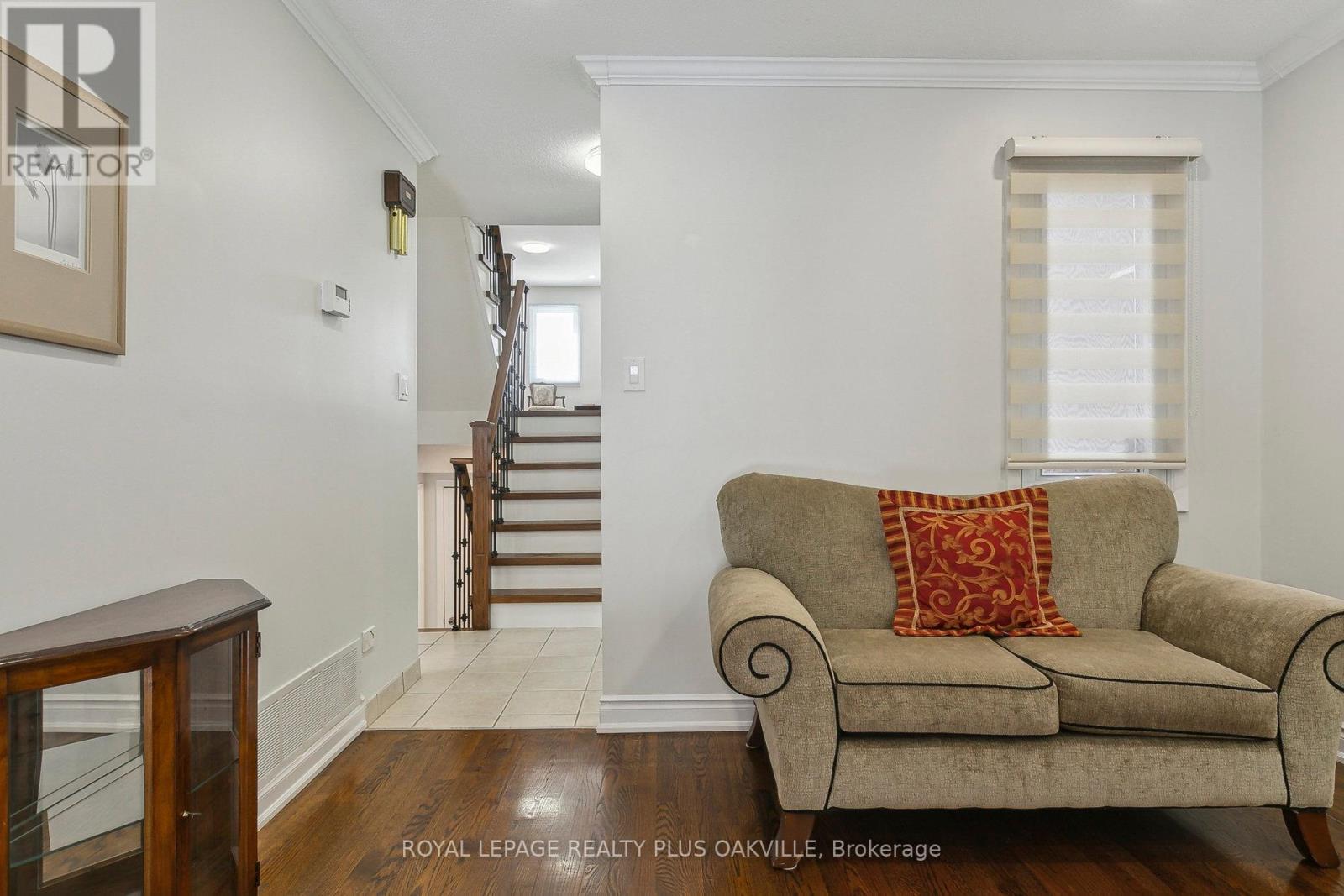 4177 Sunflower Drive, Mississauga, Ontario  L5L 2L4 - Photo 5 - W12158361