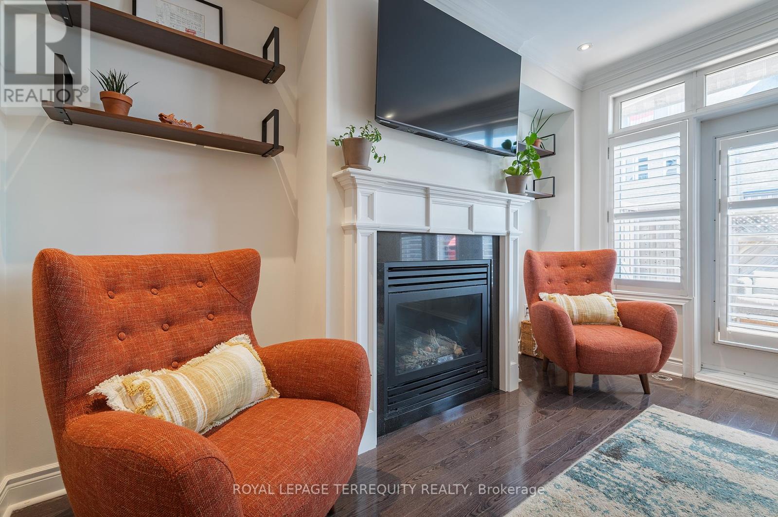 8 - 245 Van Dusen Boulevard, Toronto, Ontario  M8Z 3J2 - Photo 13 - W12158416