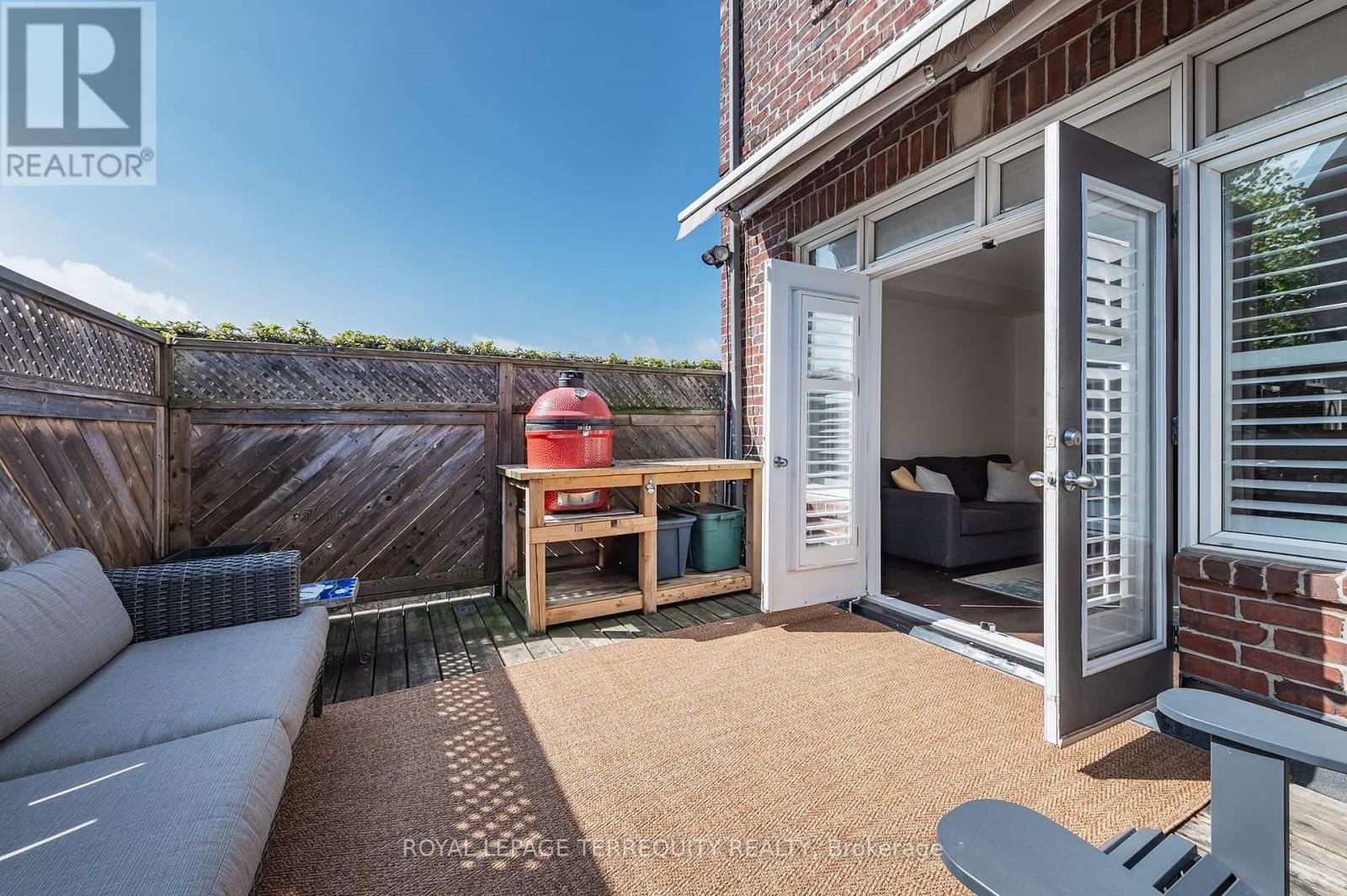 8 - 245 Van Dusen Boulevard, Toronto, Ontario  M8Z 3J2 - Photo 16 - W12158416