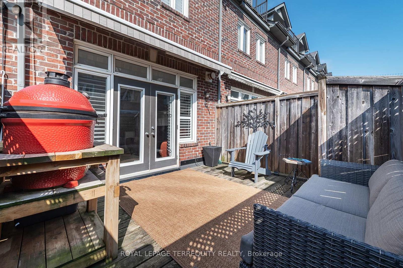8 - 245 Van Dusen Boulevard, Toronto, Ontario  M8Z 3J2 - Photo 17 - W12158416