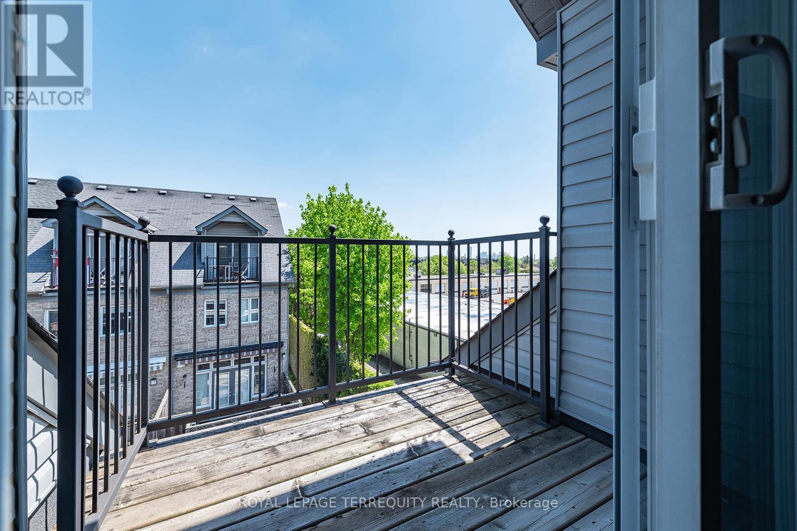 8 - 245 Van Dusen Boulevard, Toronto, Ontario  M8Z 3J2 - Photo 26 - W12158416