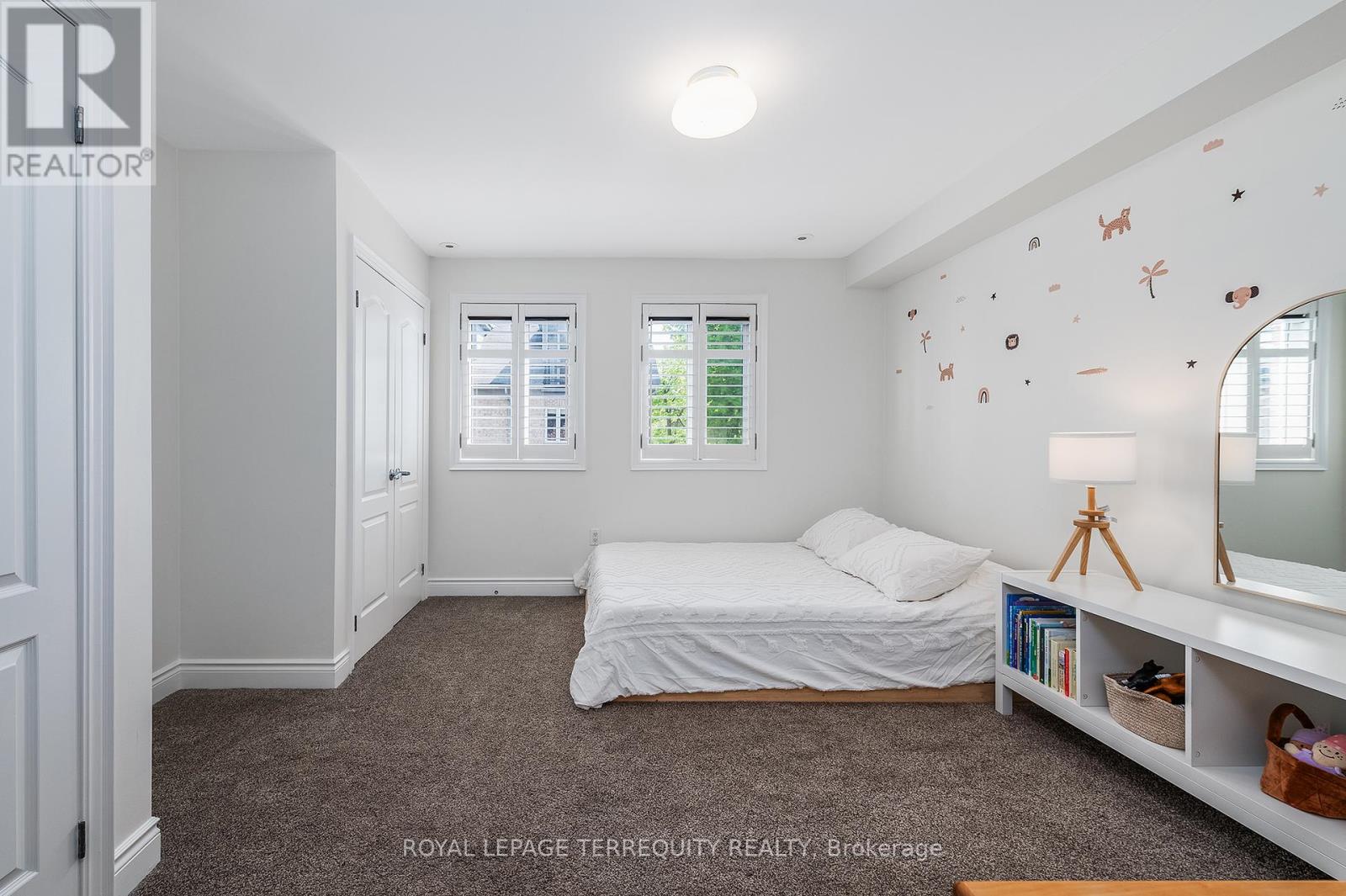 8 - 245 Van Dusen Boulevard, Toronto, Ontario  M8Z 3J2 - Photo 29 - W12158416