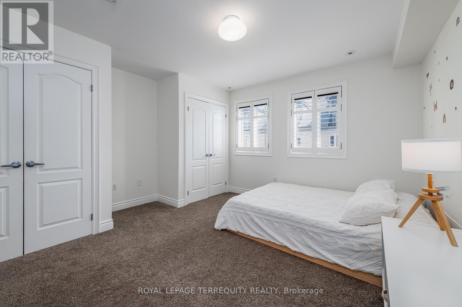 8 - 245 Van Dusen Boulevard, Toronto, Ontario  M8Z 3J2 - Photo 30 - W12158416