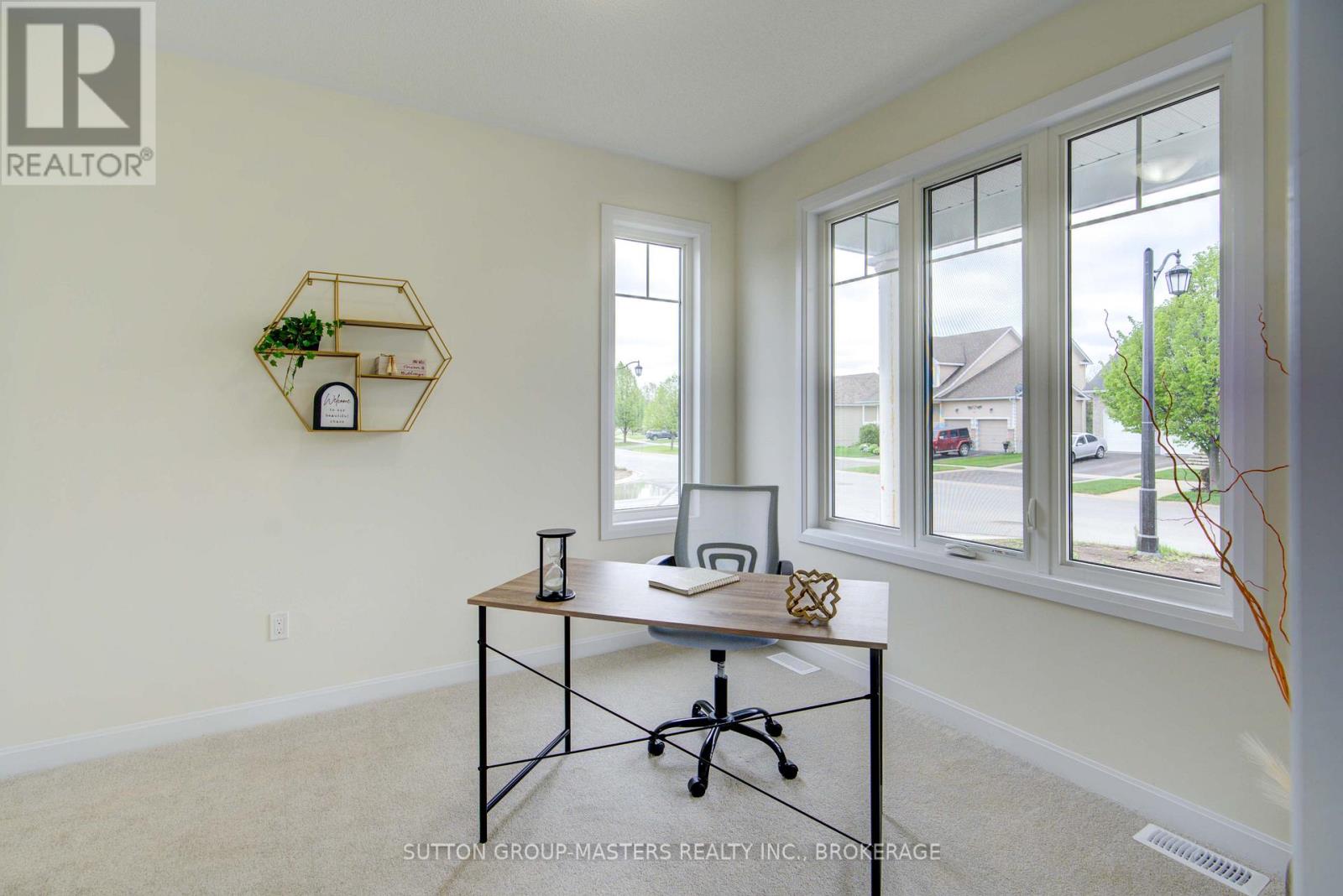 35 Country Club Drive, Loyalist (Bath), Ontario  K0H 1G0 - Photo 13 - X12158507