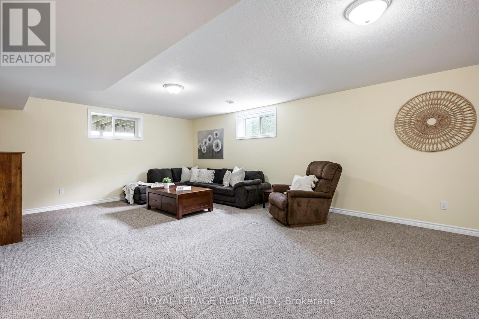 C6 - 401 Birmingham Street E, Wellington North (Mount Forest), Ontario  N0G 2L2 - Photo 33 - X12158300