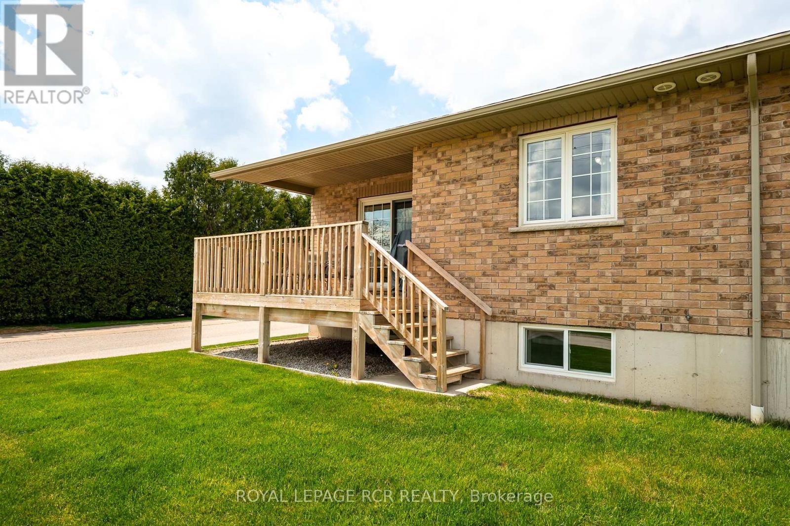 C6 - 401 Birmingham Street E, Wellington North (Mount Forest), Ontario  N0G 2L2 - Photo 41 - X12158300
