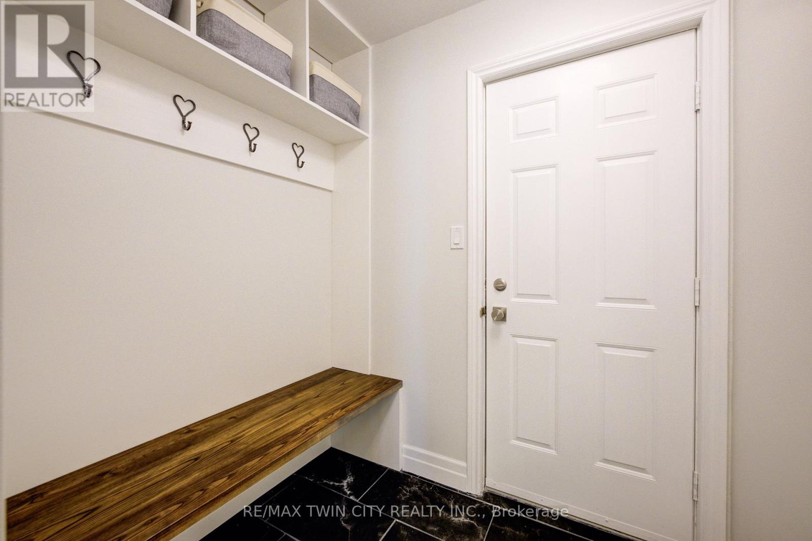 439 Northlake Drive, Waterloo, Ontario  N2V 1Y6 - Photo 37 - X12158415
