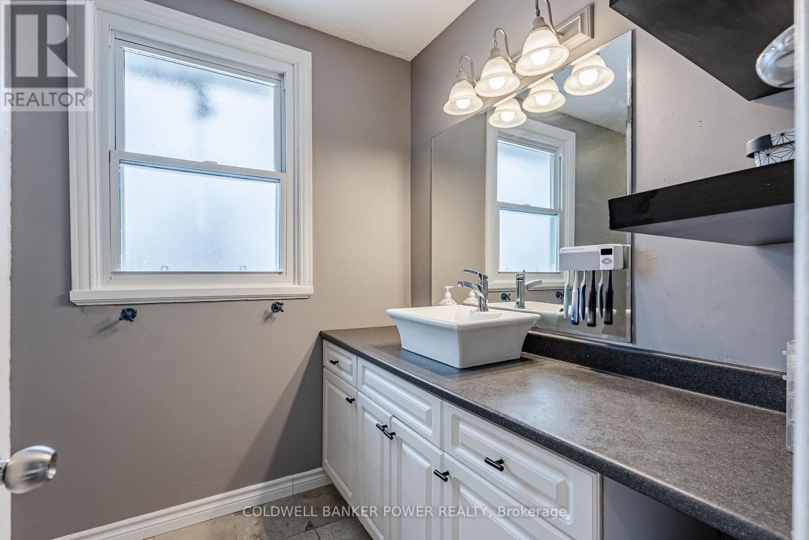 59 Dunsmoor Road, London South (South M), Ontario  N6K 1T6 - Photo 27 - X12158453