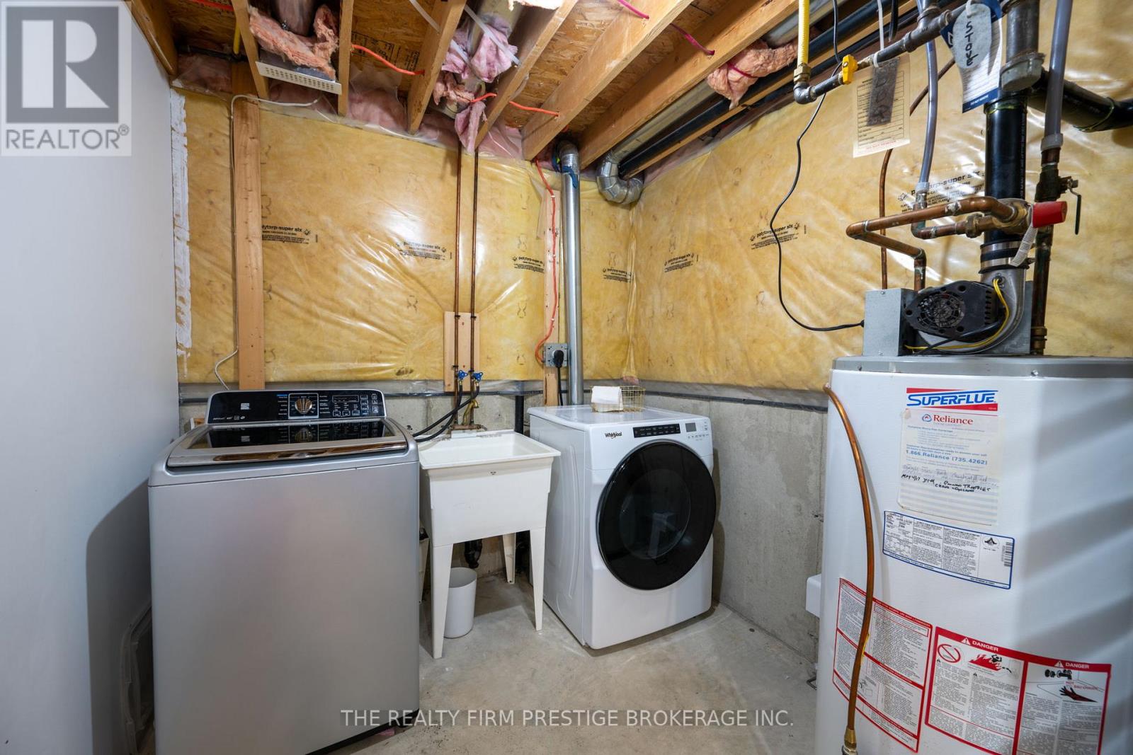 1811 Bloom Crescent, London North (North C), Ontario  N5X 4N3 - Photo 29 - X12158493
