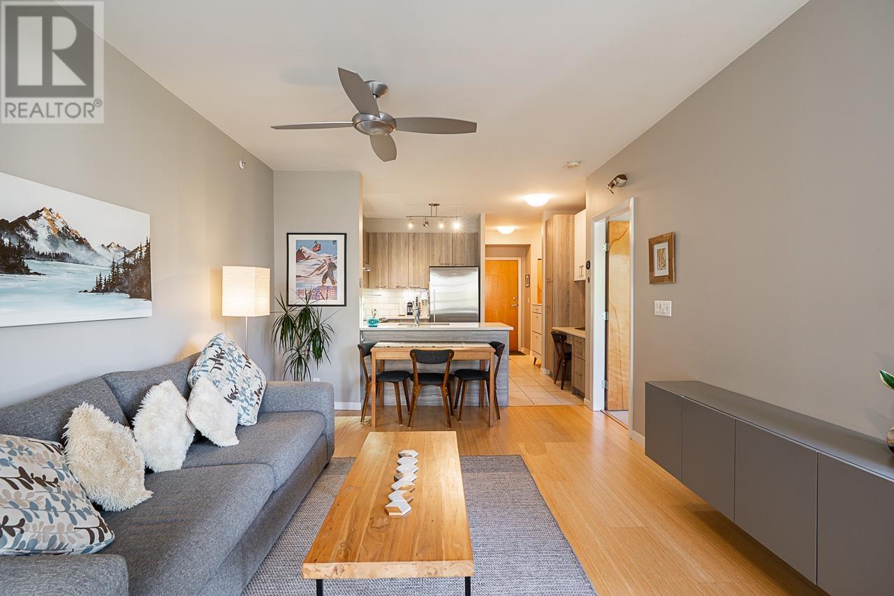411 2228 Marstrand Avenue, Vancouver, British Columbia  V6K 4T1 - Photo 4 - R2998666