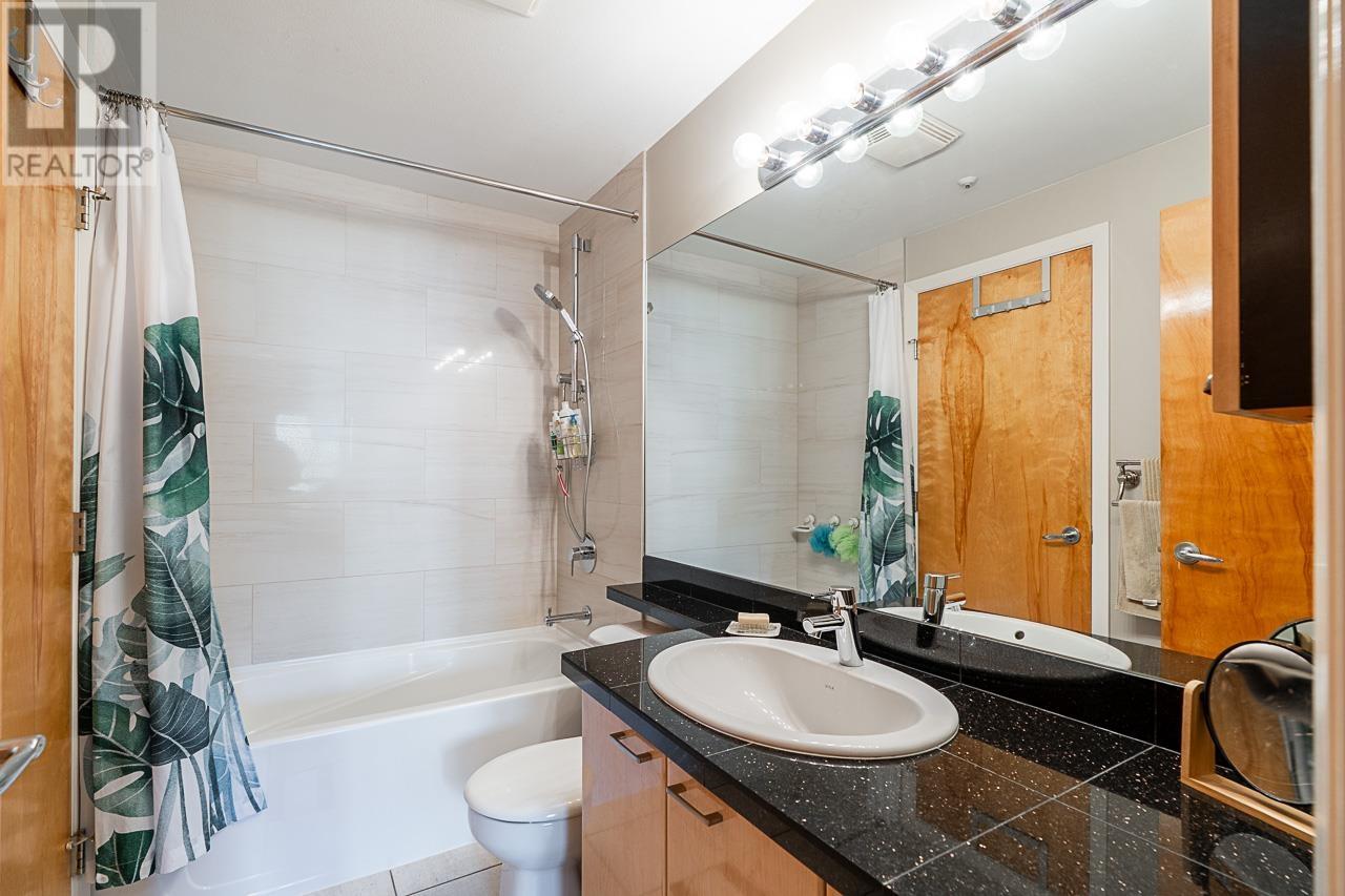 411 2228 Marstrand Avenue, Vancouver, British Columbia  V6K 4T1 - Photo 14 - R2998666