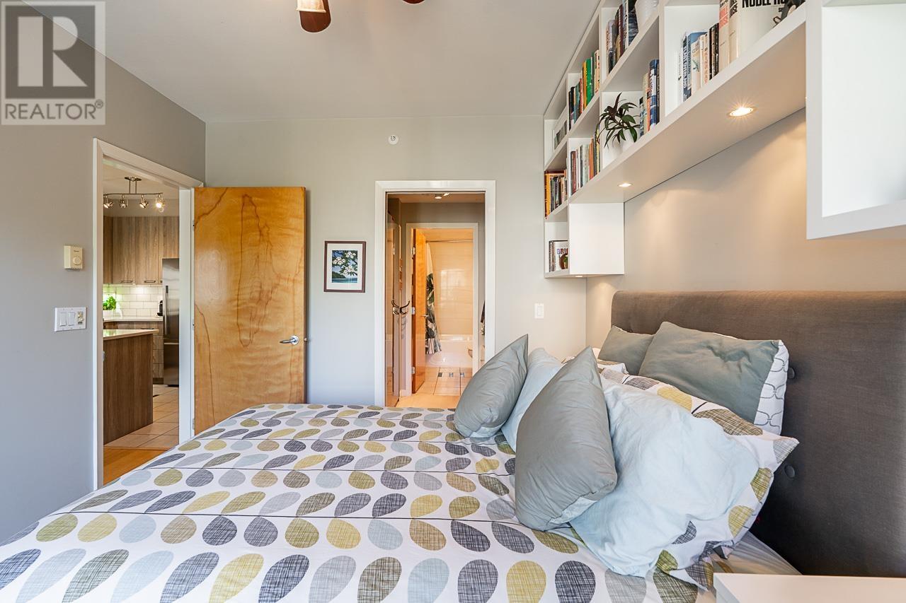 411 2228 Marstrand Avenue, Vancouver, British Columbia  V6K 4T1 - Photo 12 - R2998666