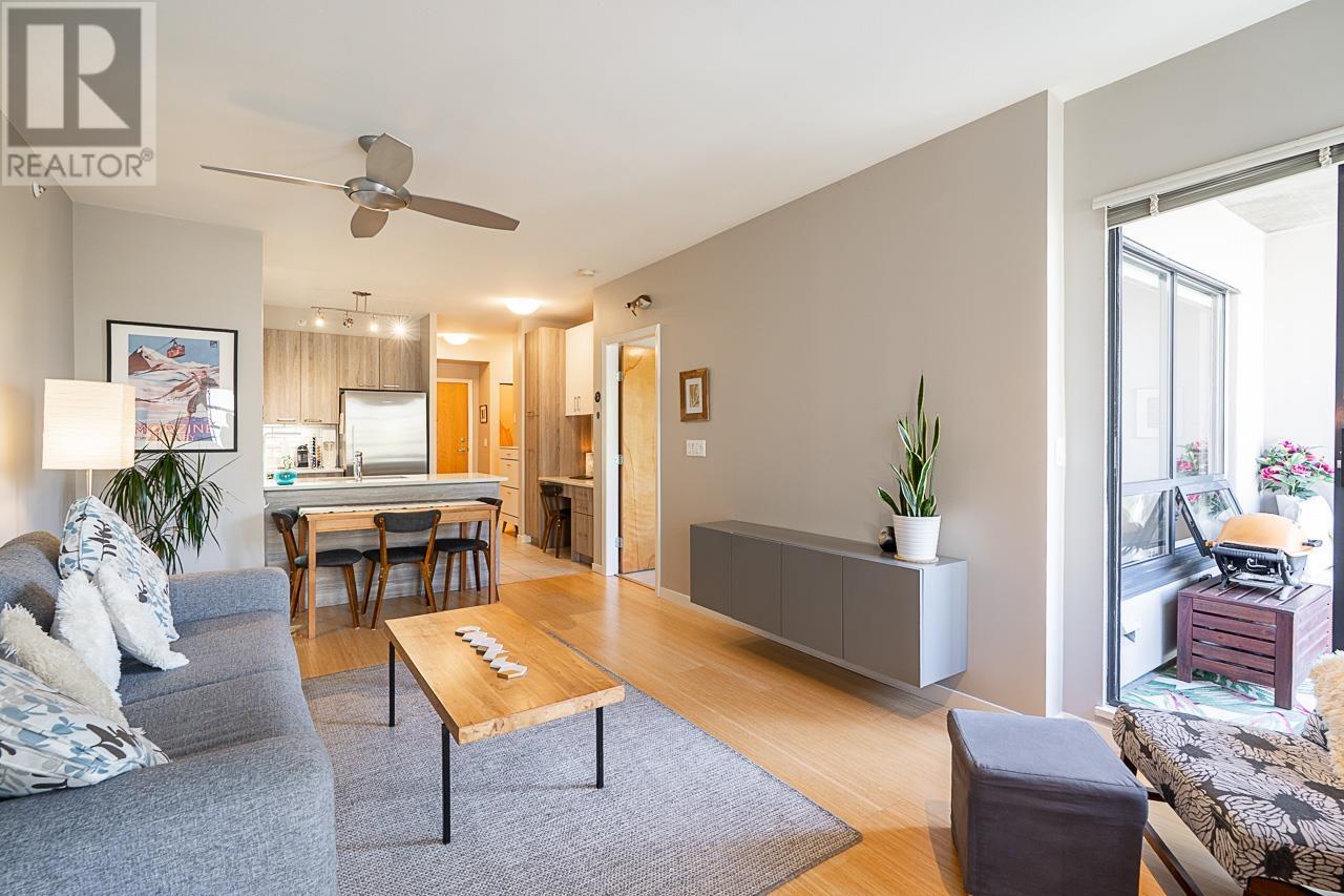 411 2228 Marstrand Avenue, Vancouver, British Columbia  V6K 4T1 - Photo 3 - R2998666