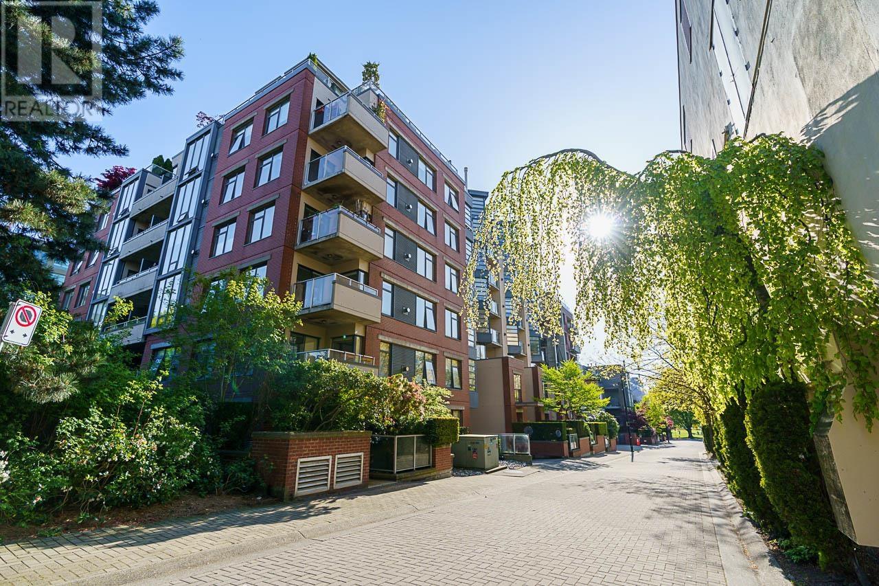 411 2228 Marstrand Avenue, Vancouver, British Columbia  V6K 4T1 - Photo 27 - R2998666