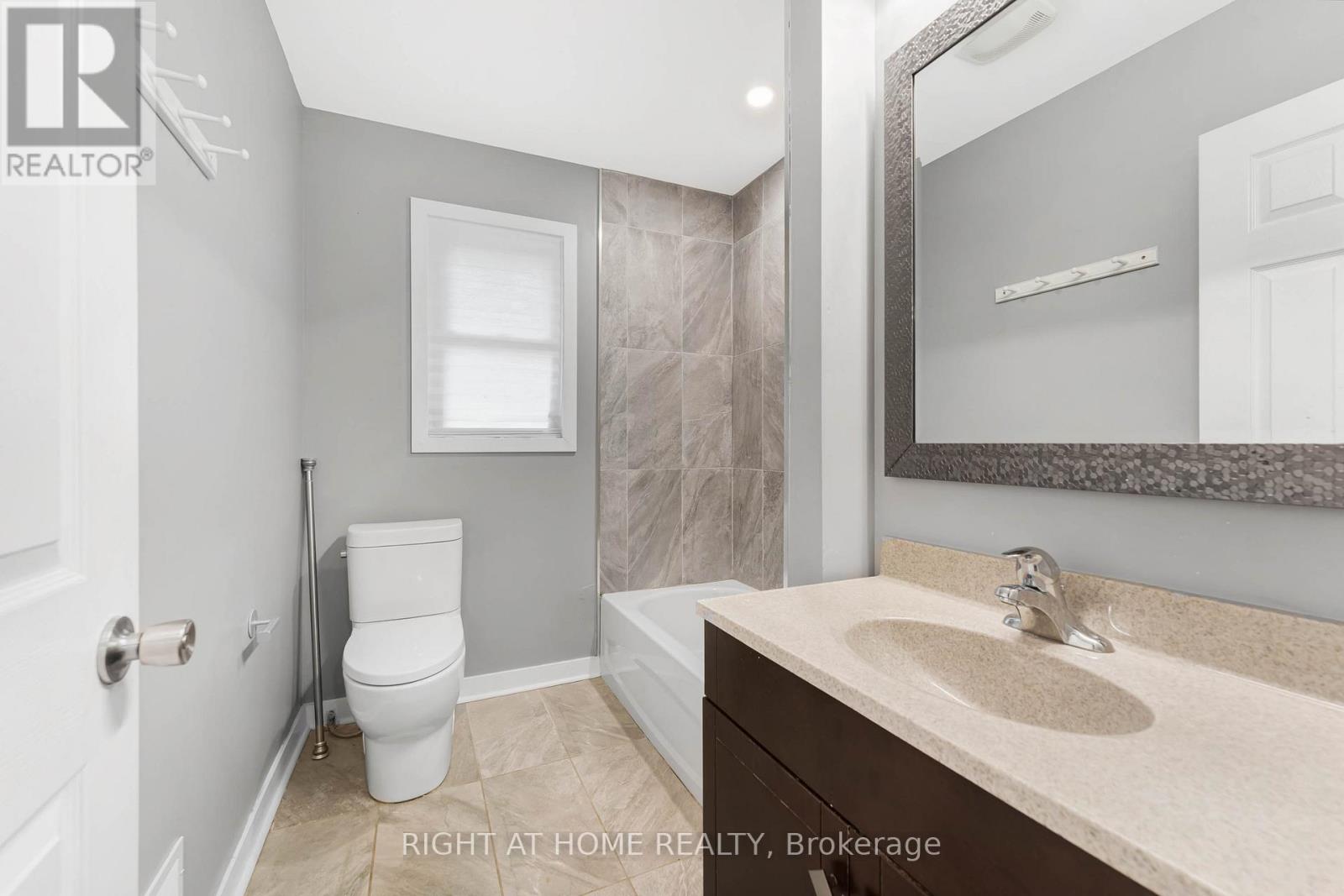 2216 Prospect Avenue, Ottawa, Ontario  K1H 7G3 - Photo 15 - X12158434